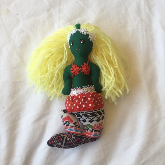 One Christmas handmade mermaid 🧜🏼‍♀️ - Picture 1 of 5